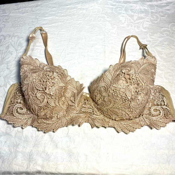 Vintage Embroidered Bra Bare Elegance 42D Pure Platinum Collection Textured Nude - Picture 1 of 9